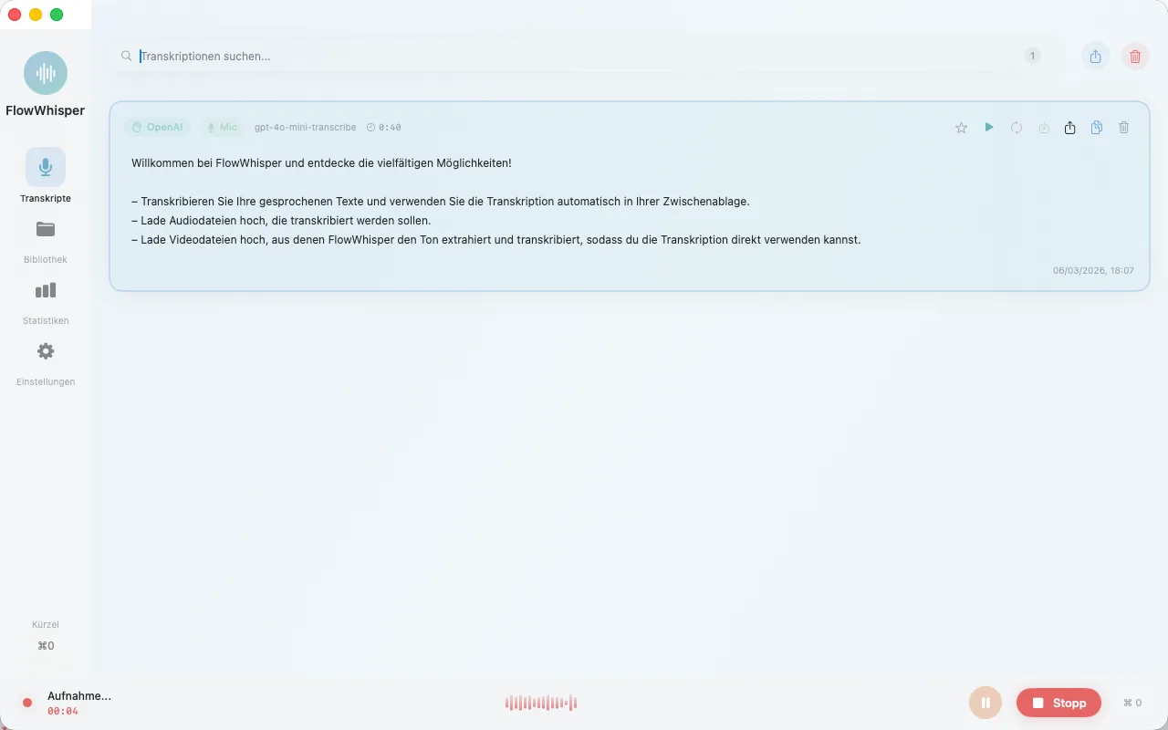FlowWhisper auf dem Mac mit geöffneter Transkription